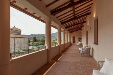 Badia Giulia Prestigious Historical B&B