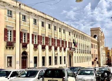 Martini Suites Castello Centro Storico