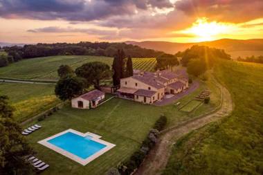 Podere Maiano - Private pool villa with spa