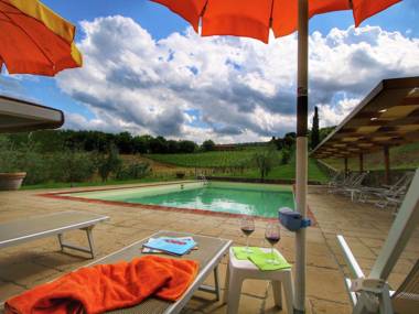 Home with swimming pool in a cental location in Tuscany