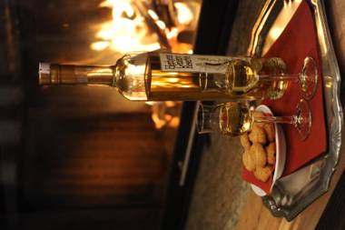 Laghetto Alpine Hotel & Restaurant