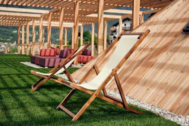 Haller Suites & Restaurant