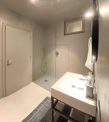 NEW Stufels 7 Design Apartment