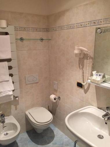 Meublè Garnì Della Contea