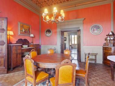 Cosy Holiday Home in Borgo San Lorenzo with Swimming Pool