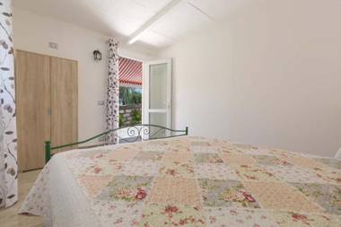 Villetta Paola by BarbarHouse