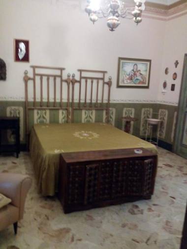 2 bedrooms house with city view enclosed garden and wifi at Muro Leccese