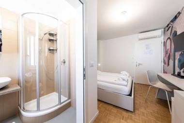 Stay Cooper Capitol Rooms