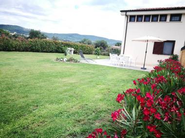 Giardini del Lago / Maris