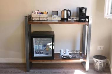 Steam House Room & Breakfast