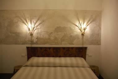 L'8 Boutique Design Apartments