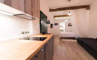 Lovely Studio D'Azeglio by Studio Vita