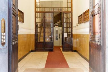 Appartamento dietro Fontana del Nettuno