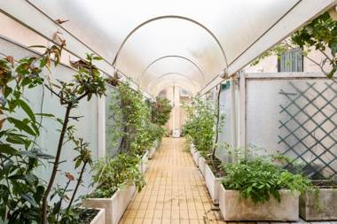 Pratello Elegante e Raffinata Mansarda