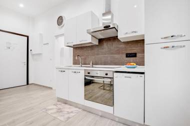 Bolognina Centro-Stazione Apartment
