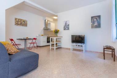 The Green Door - Ospedale Maggiore Studio