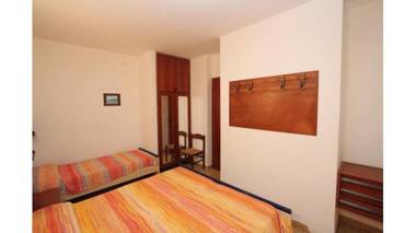 Very nice apartment facing the beach in lovely complex