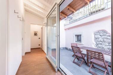 Miralago Apartments Villa Rosa Lake View