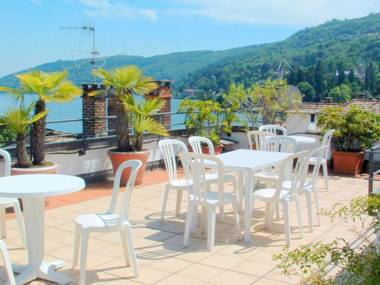 Cozy Mansion near Lake in Baveno Italy