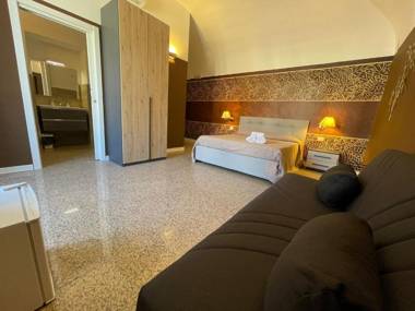 CconfortHotels R&B Central Rooms