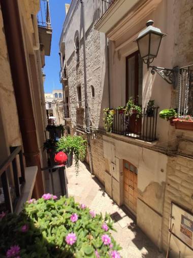 Tizzy Apartment & Rooms