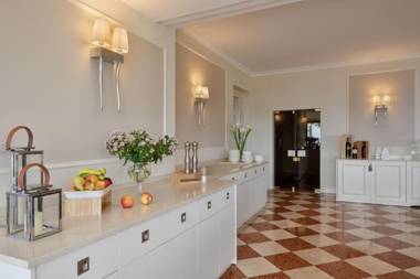 Madrigale Panoramic&Lifestyle Hotel