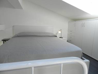 STUDIO THE BEACH - Regarda Travel