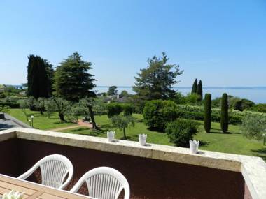 APARTMENTS BLUE VIEW - Regarda Travel