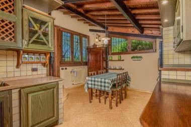 Beautiful villa with private garden and pool