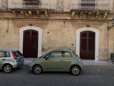 GARIBALDI MAISON DE CHARME