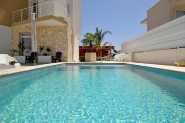 Villa Laura Charme Apartments