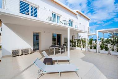 House Cecilia - Fronte Mare
