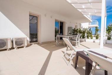 House Cecilia - Fronte Mare