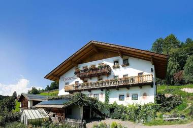 Ferienwohnung Stockrose NUSSERHOF