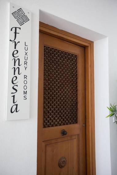 FRENNESIA Luxury Rooms