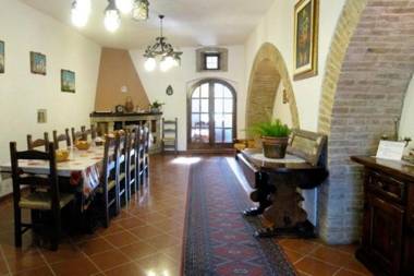 Agriturismo La Cantina