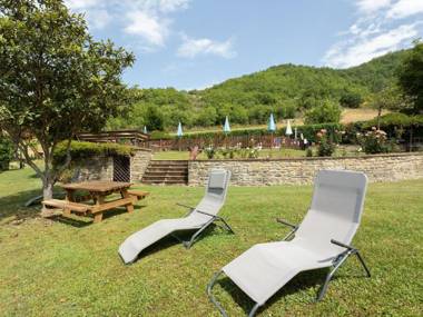 Holiday Home in Assisi with Swimming Pool Terrace Garden