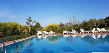 House with private garden in the Crete Senesi