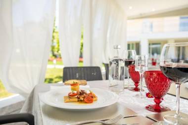 iConic Resort & Grand Spa