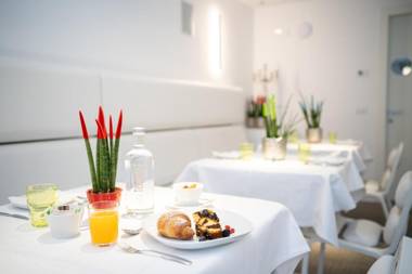 iConic Resort & Grand Spa