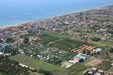 Camping Village Nice Garden