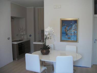 Massone Climbing Home