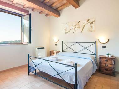 Agrotourismus im Apennin mit Ã¼berdachtem Pool und Whirlpool