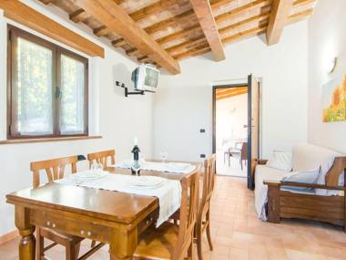 Charming Farmhouse in Apecchio Marche with Private Terrace