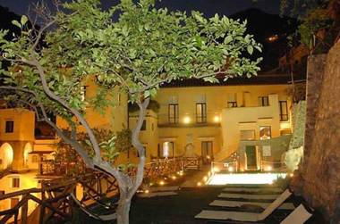 Loft Apartments by AMALFIVACATION