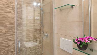 Welcomely - Costa 7A