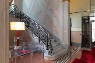 Luxury Liberty House