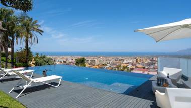 Villa Night and Day 6&2