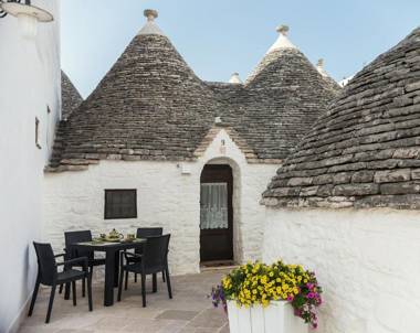 Trulli Family - Trulli&Cummerse