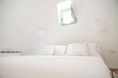 Trullo Essenza-Trulli Antì Charme & Relax